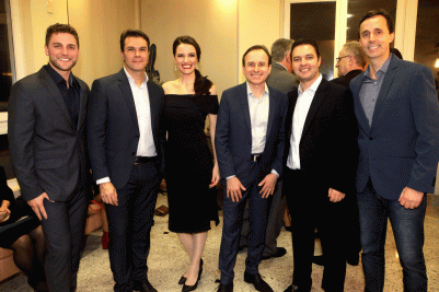 Revista NOI realiza lanamento em parceria com Rosa Odontologia